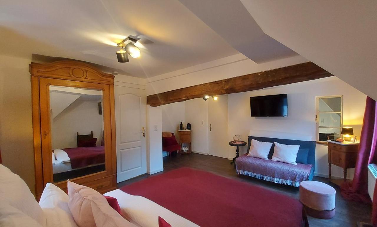 Manoir -1654- Historisch Schlafen In Monschaus Altstadt ห้อง รูปภาพ
